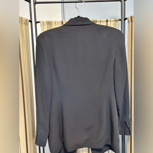 Ladies Ungaro blazer - Picture 3 of 4